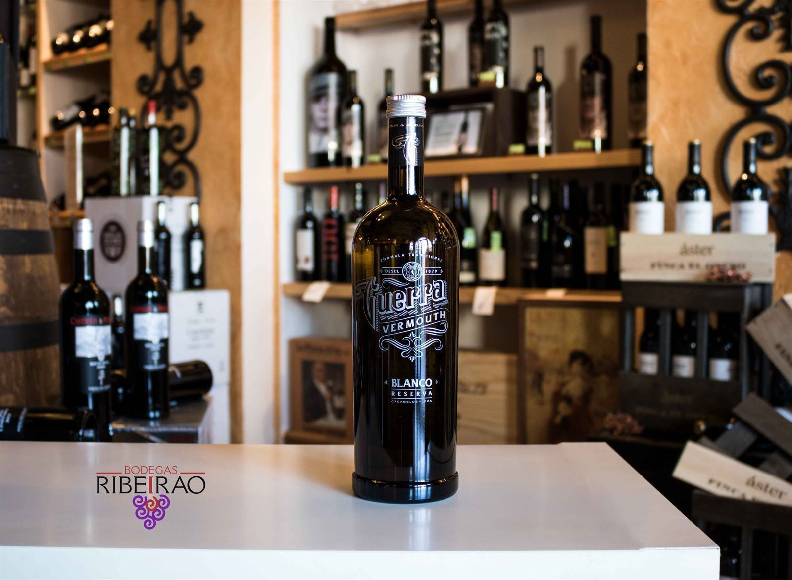 Vermut Guerra Blanco Reserva 1 L - Imagen 2